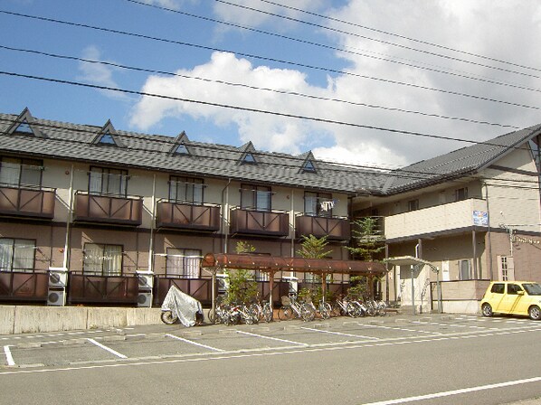 山形駅 バス23分  東青田３丁目下車：停歩8分 1階の物件外観写真